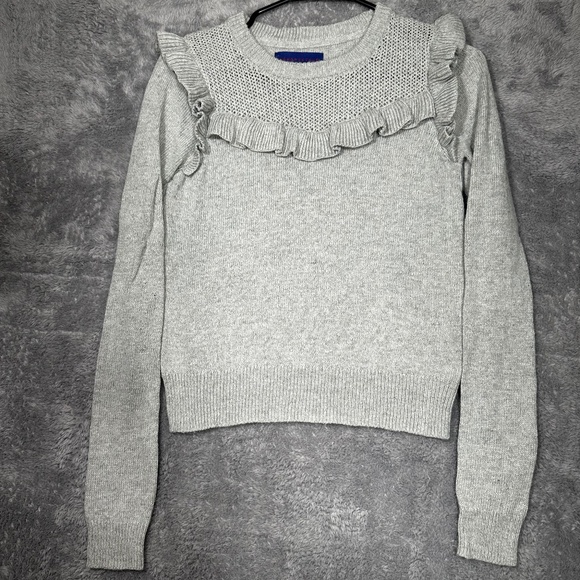 Aeropostale Sweaters - Aeropostale Women’s Sweater Small Gray Ruffle Knit Long Sleeve Pullover Cotton B